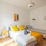 Apartment Le Seventies - Exceptionnel 4 & Billard Reims