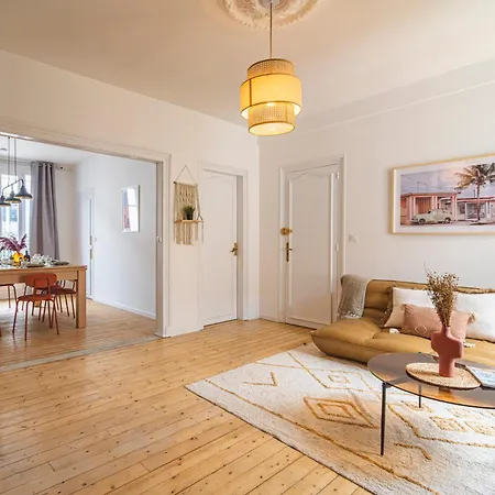 Le Seventies - Exceptionnel 4 & Billard * Reims