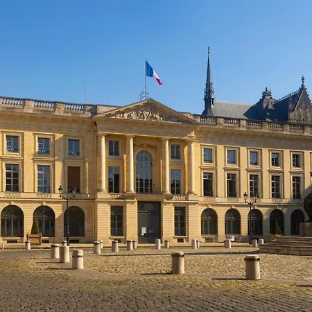 Le Seventies - Exceptionnel 4 & Billard *