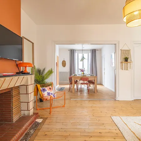 Le Seventies - Exceptionnel 4 & Billard شقة *